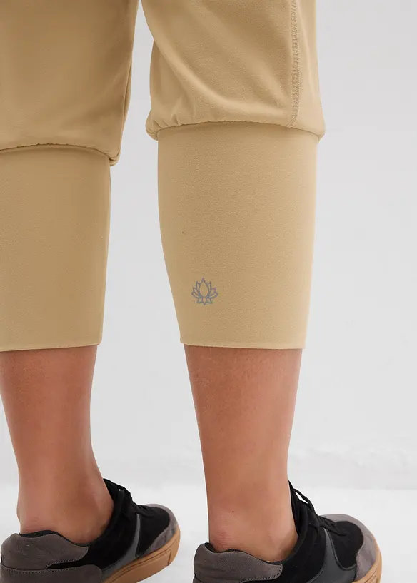 Pantalon sarouel ultra-doux, longueur 3/4, bonprix