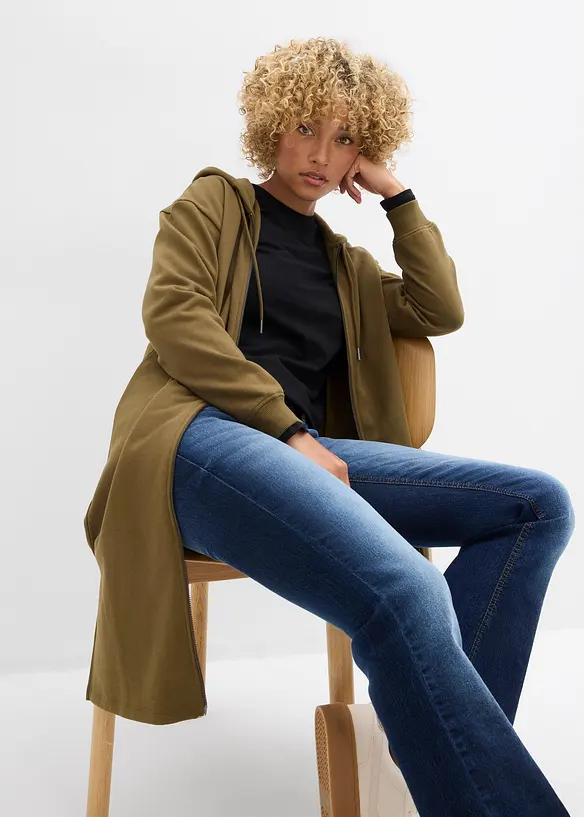 Long gilet zippé en molleton, base fendue sur les côtés, bonprix
