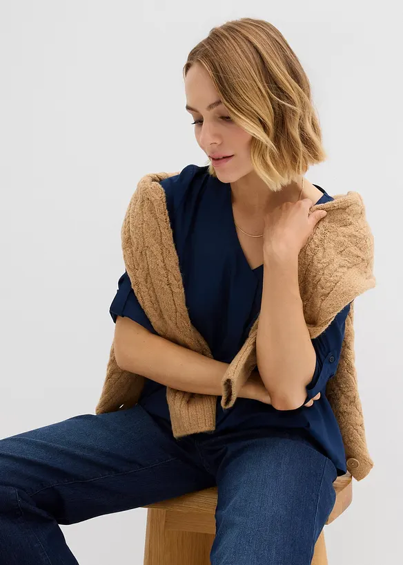 Schlupfbluse aus fließender Viskose, bonprix