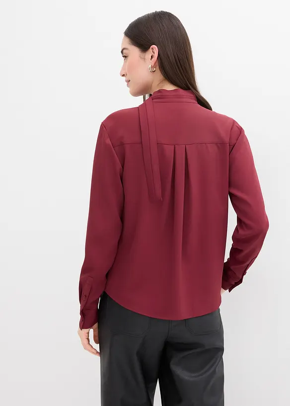 Leicht glänzendes Blusenshirt, bonprix