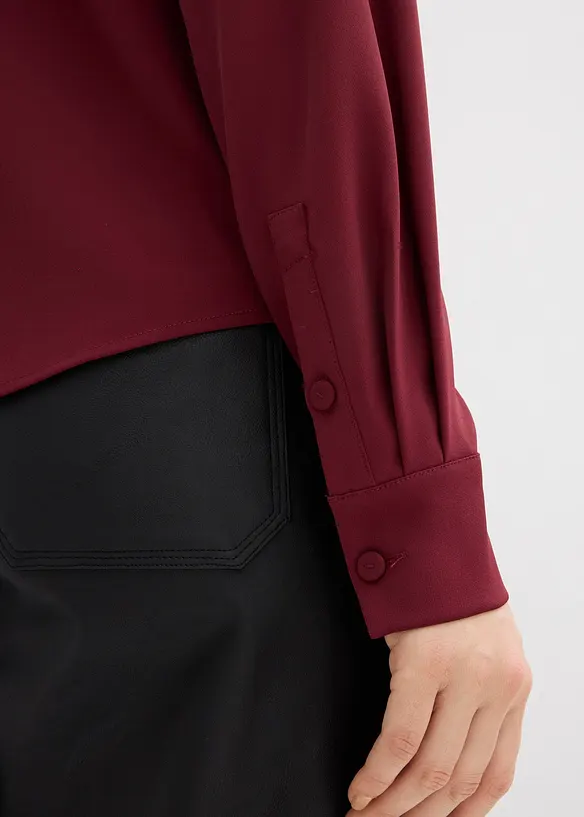 Leicht glänzendes Blusenshirt, bonprix