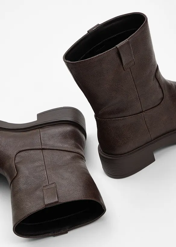 Boots, bonprix