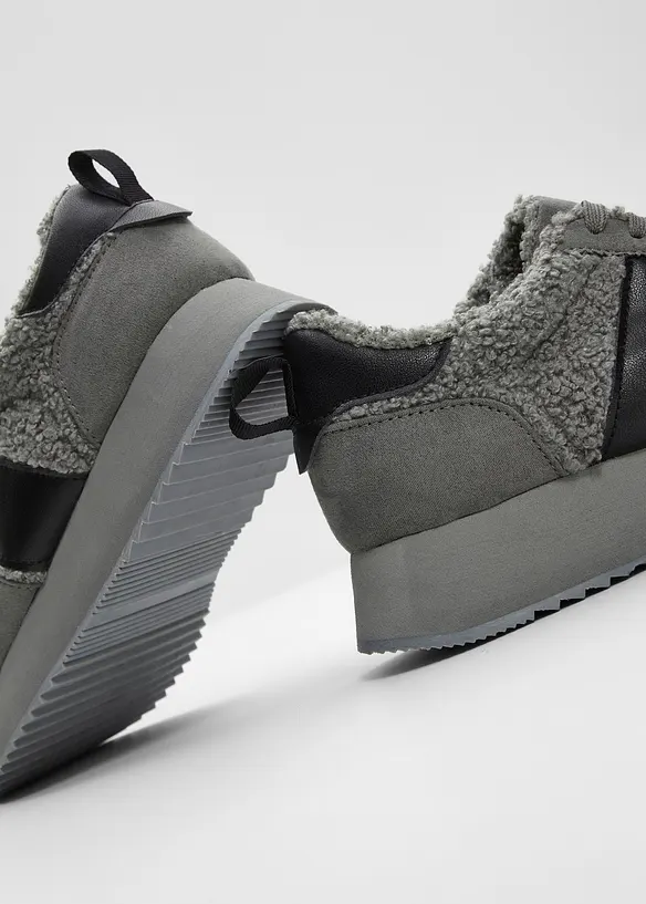Plateau-Sneaker, bonprix