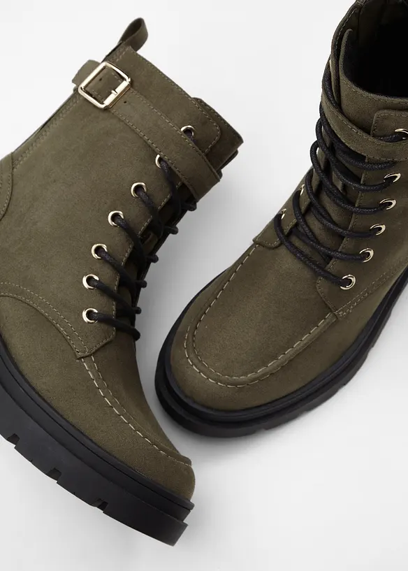 Boots lacées, bonprix
