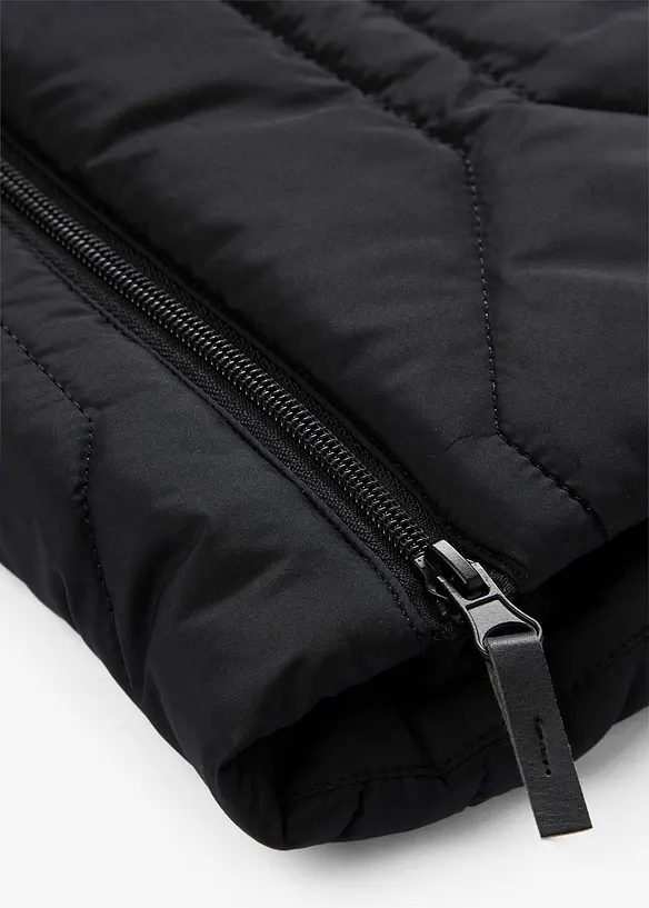 Manteau court et matelassé avec surpiqûres diamant et zips sur les côtés, bonprix