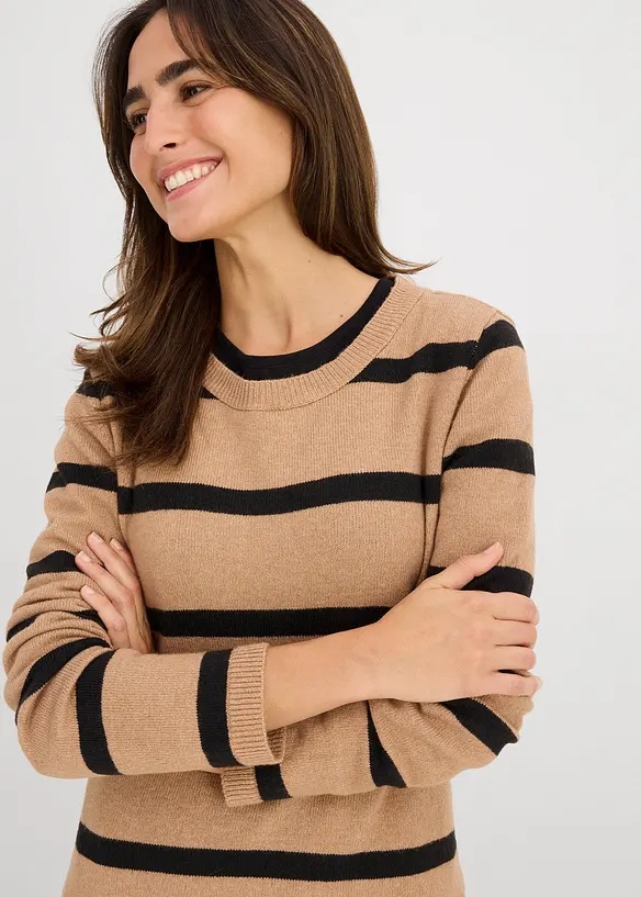 Figurbetontes Strickkleid, bonprix