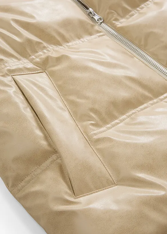 Steppweste aus Lederimitat, bonprix