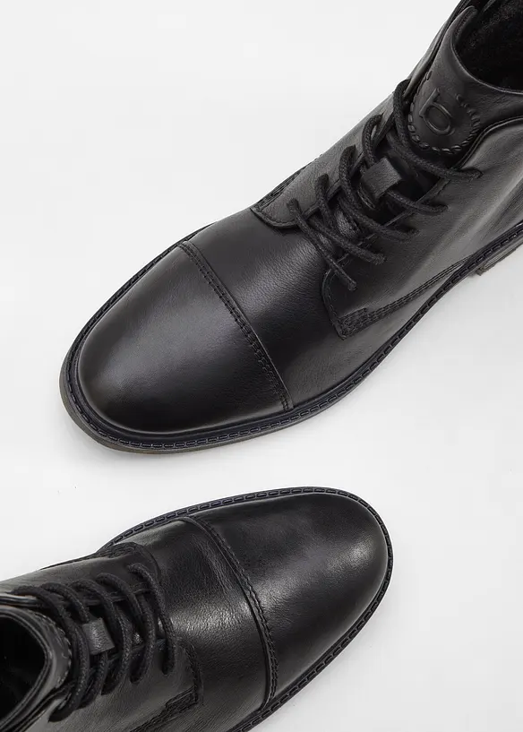 Bottines à lacets Bugatti, Bugatti