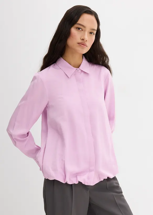 Chemisier en satin de viscose mélangée, bonprix