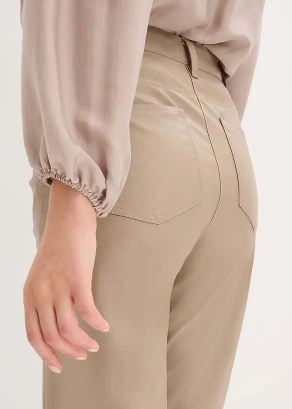 Lederimitat-Wide Leg Hose mit Biese, bonprix
