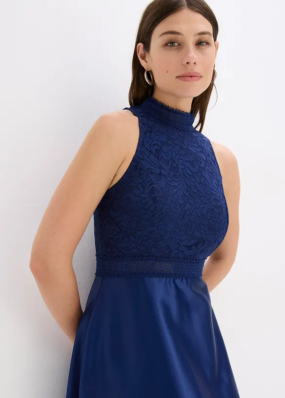 Maxikleid aus glänzendem Satin mit Spitze, bonprix
