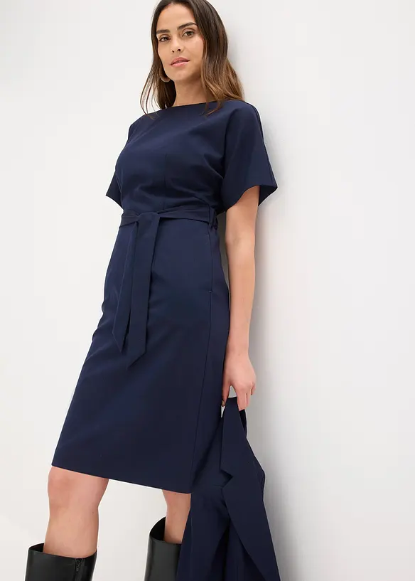 Etuikleid mit Flügelärmeln, bonprix