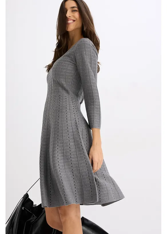Strickkleid aus fließendem Viskose-Mix, bonprix