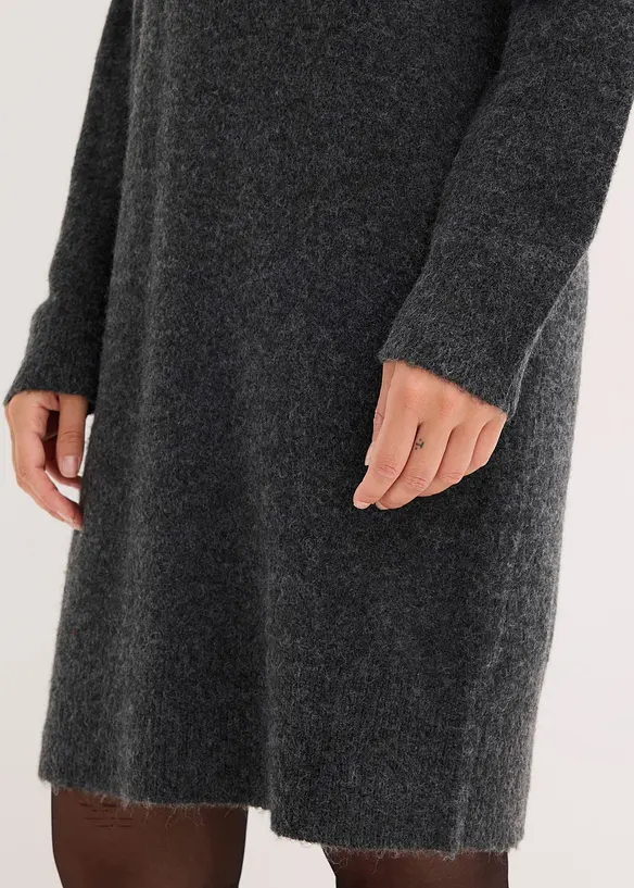 Robe en maille à sequins, bonprix