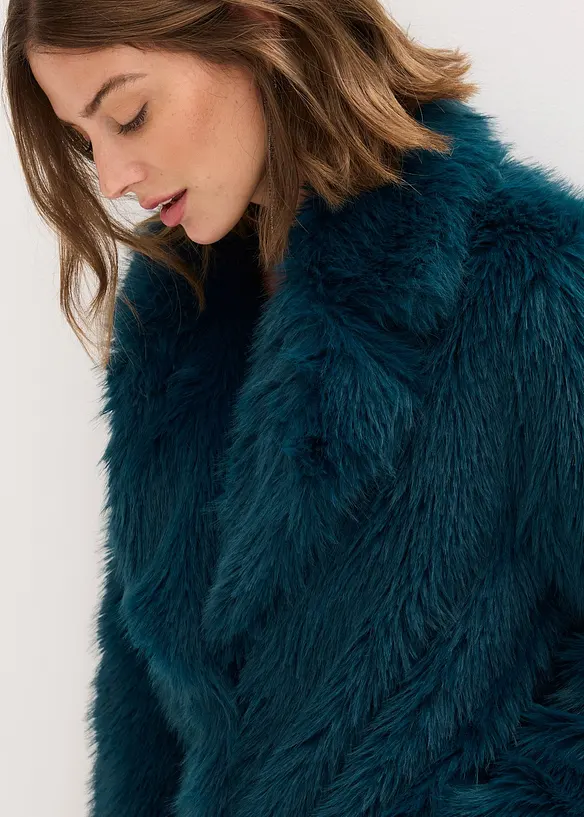 Fellimitat-Jacke, bonprix