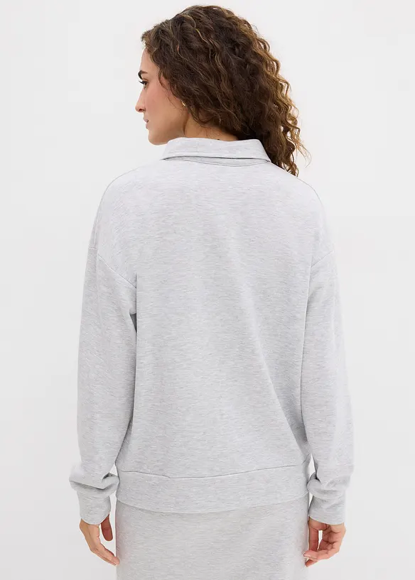 Sweatshirt mit Nieten, bonprix
