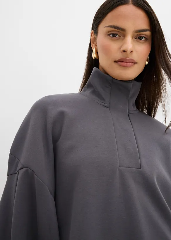 Oversize-Sweatshirt aus Scuba, bonprix