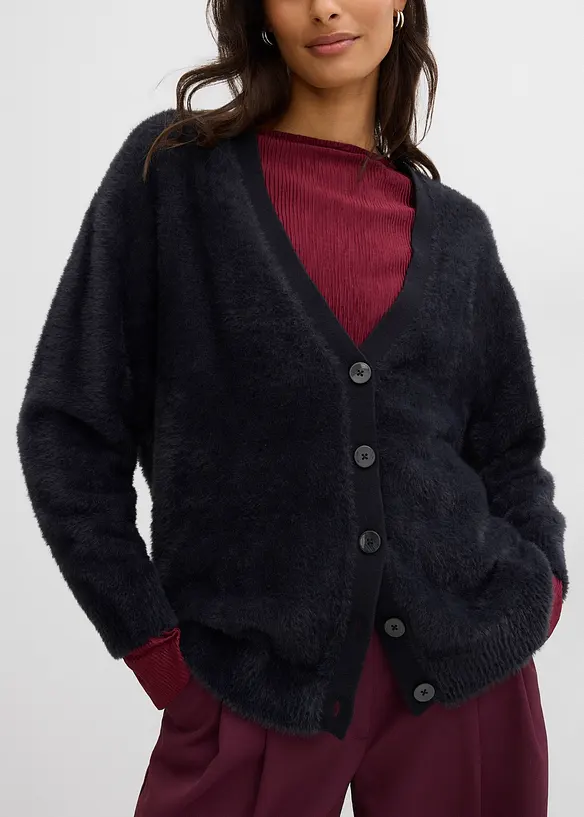 Strickjacke aus Viskose-Mix, bonprix