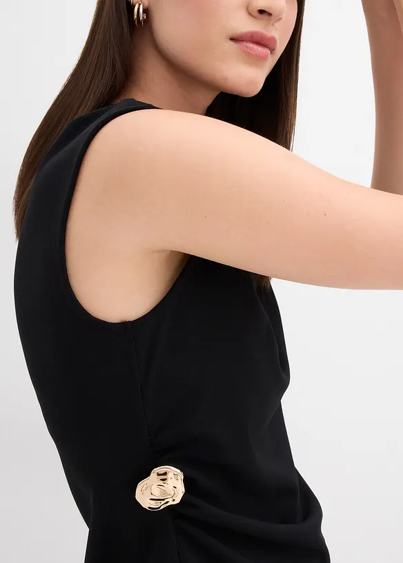 Top mit Zierschnalle aus Crepe, bonprix