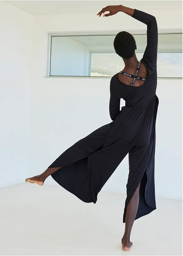 Sport-Jumpsuit aus fließender Viskose, bonprix