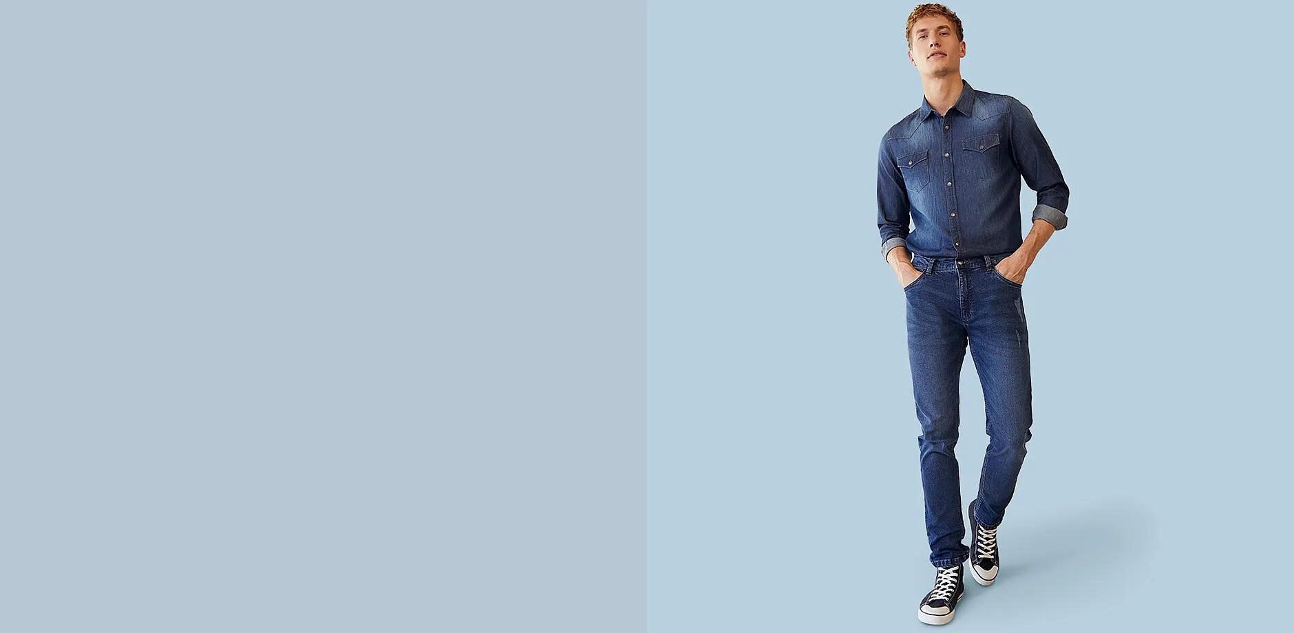 L&auml;ssiger Denim-Look: Dunkelblaues Jeanshemd mit passender Slim Fit Jeans.