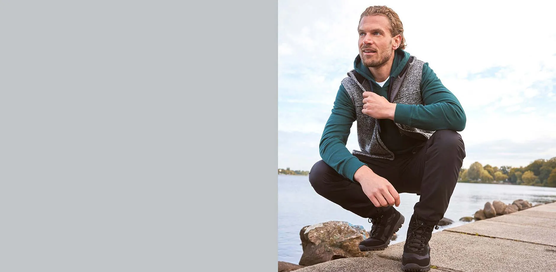 Sweat vert, pantalon fonc&eacute; et gilet sans manches pratique pour affronter le froid.