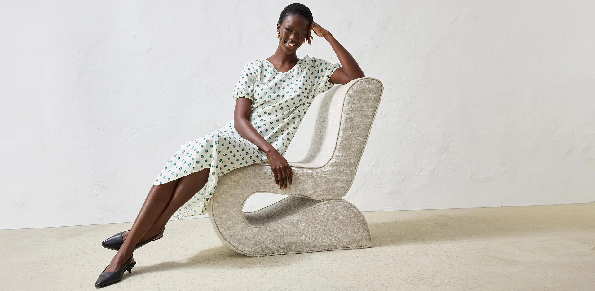 Im Trend - Kleid aus reinem Leinen - cremewei&szlig;/pfeffergr&uuml;n bedruckt