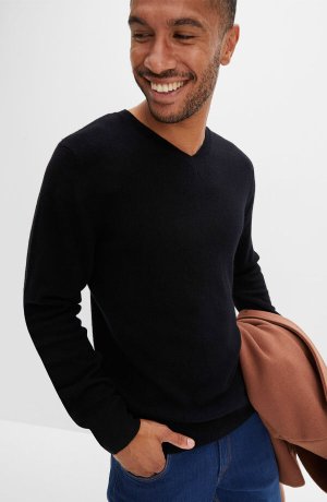 Herren - Woll-Pullover mit Good Cashmere Standard®-Anteil, V-Ausschnitt - schwarz