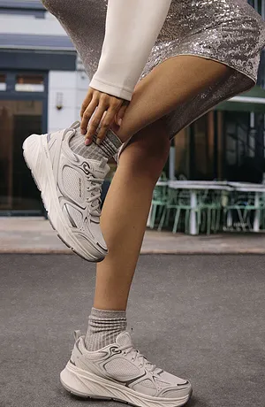 Baskets blanches confortables pour le quotidien.