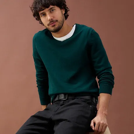 Homme - Pull en fine maille avec laine mérinos - vert profond