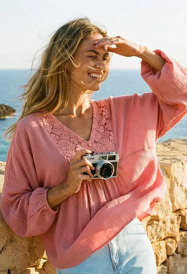 Im Trend - Tunikabluse aus feiner Viskose - puderbraun