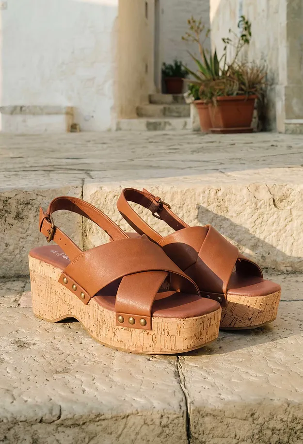 Damen - Keilsandaletten in Kork-Optik - braun