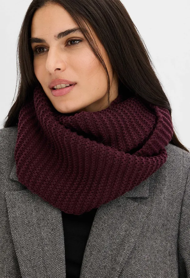 Im Trend - gestrickter Loop Schal - weinrot