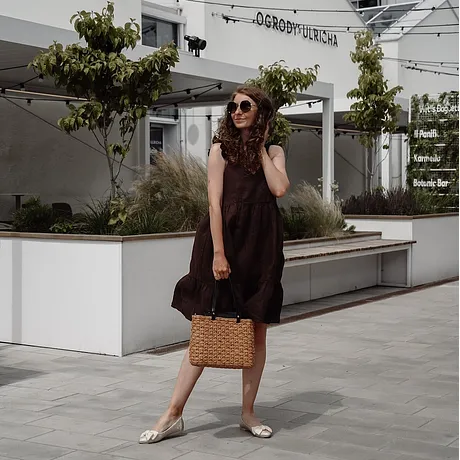 Femme - Vêtements - Robes - Robes midi 