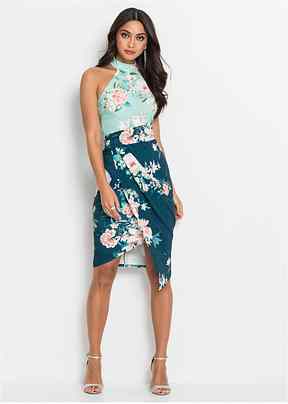 Neckholder Kleid Von Bonprix Feminin Und Raffiniert 