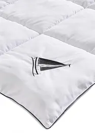 Couette toucher duvet modérée, bonprix