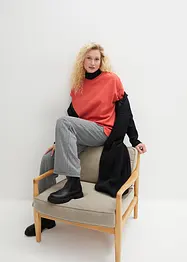 Oversize Sweatshirt mit kleinen Schlitzen am Saum, bonprix