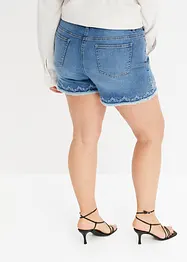 Jeans-Shorts Mid Waist, Lochstickerei, bonprix