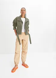 Weite Twill-Jacke mit aufgesetzten Taschen, bonprix