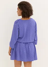 Robe courte en matière texturée, bonprix