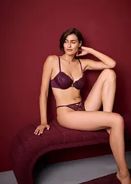 String en dentelle, bonprix