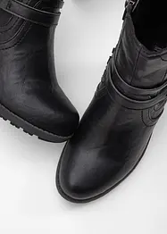 Bottines Mustang, Mustang