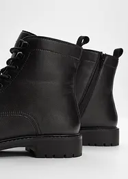 Boots lacées, bonprix