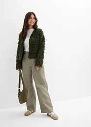 Grobstrickjacke in Curly Fellimitat, bonprix