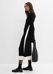 Strickkleid aus Viskose-Mix mit Kontrastdetails, bonprix
