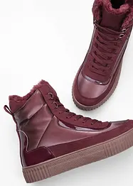 Boots fourrées à lacets, bonprix