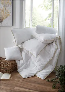 Couette microfibre toucher duvet particulièrement chaude, bonprix