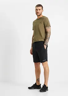 Leichte Sporthose aus Funktionsmaterial, bonprix
