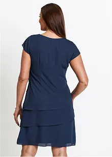 Robe en crêpe avec broche sur l'épaule, bonprix