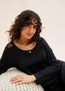 Pyjama mit zarter Spitze, bonprix